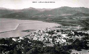 Bougie - Vue aerienne sur la Ville et la Baie de Sidi-Yahia